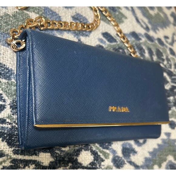 Authentic PRADA Saffiano Leather Metal Frame Continental Wallet in Blue w/COA - Picture 3 of 16